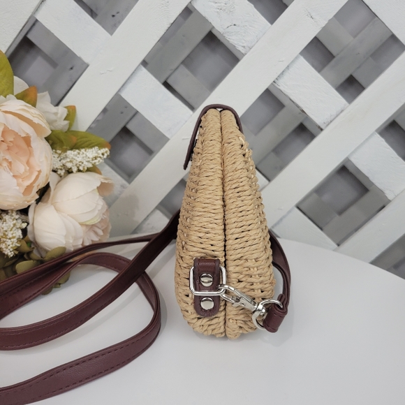 White House Black Market Ratan Crossbody Clutch Handbag - Picture 5 of 11